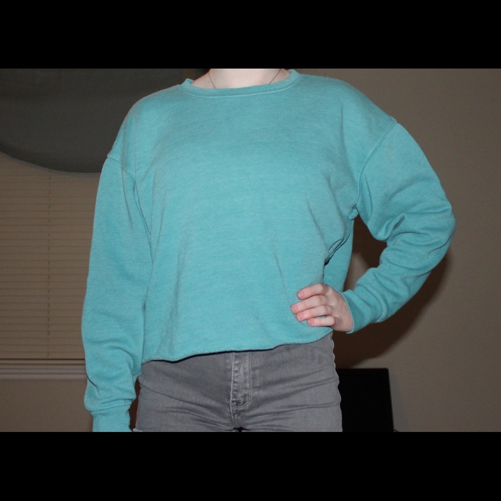 American Eagle Crew Neck Pullover